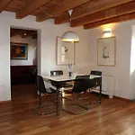 Boutique Dvor 4*