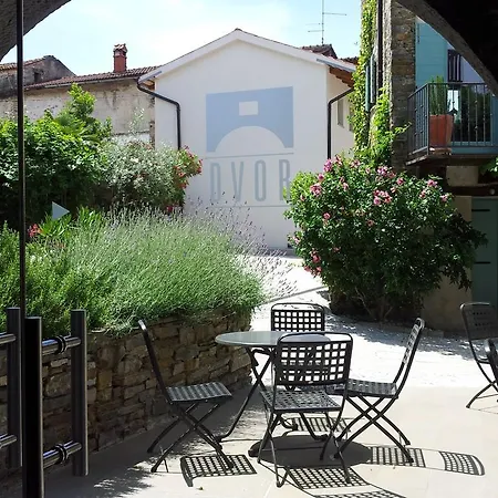 Boutique Dvor 4* Dobrovo