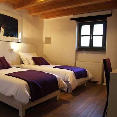 Boutique Dvor 4*