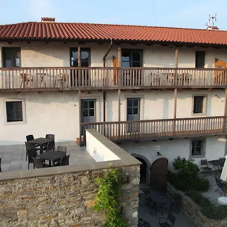 Boutique Dvor ドブロボ