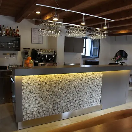 Boutique Dvor Dobrovo