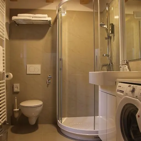 Boutique Dvor Gæstehus Dobrovo