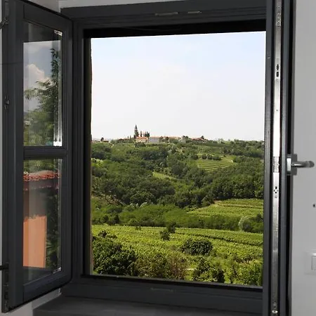 Vendégház Boutique Dvor Dobrovo