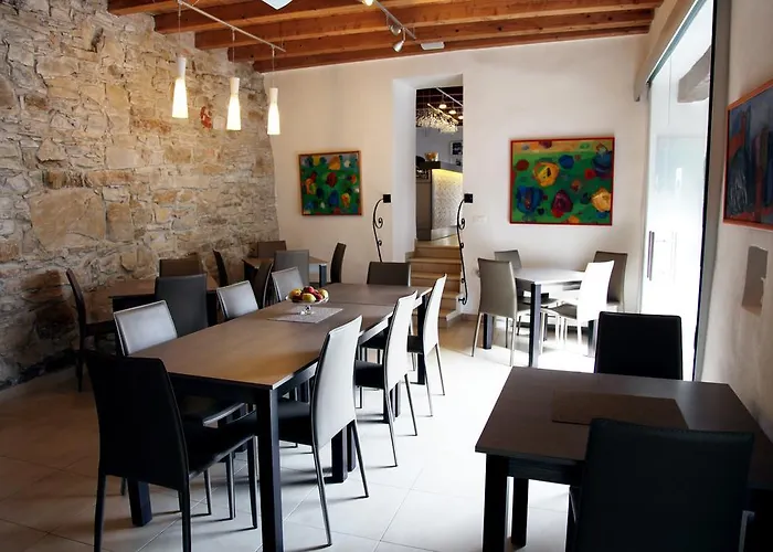 Boutique Dvor Πανσιόν