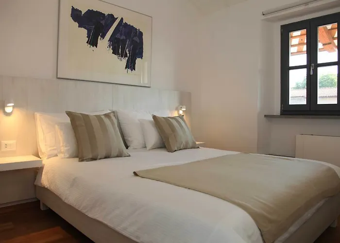 בית הארחה Boutique Dvor 4*