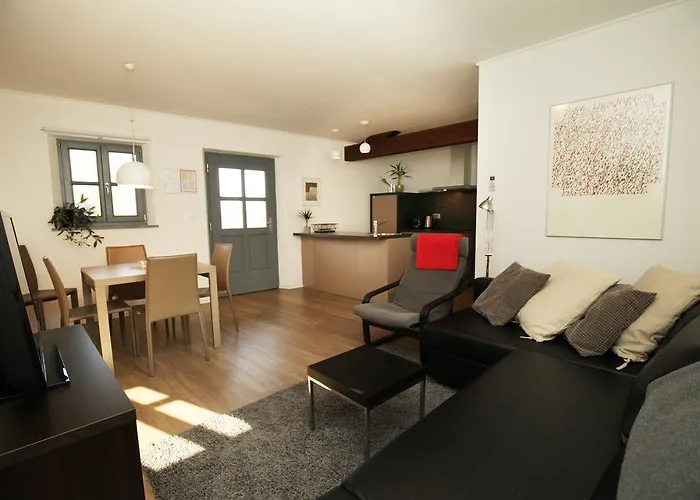 Boutique Dvor בית הארחה 4*