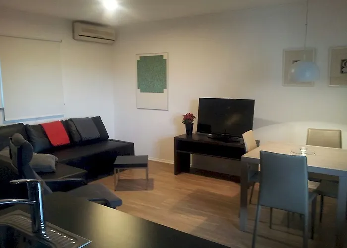 Πανσιόν Boutique Dvor